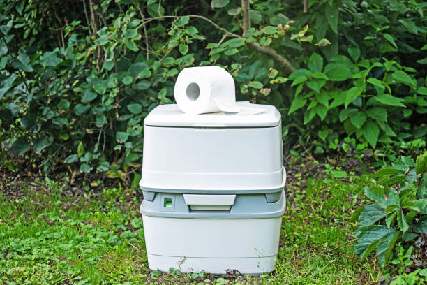 Best Porta potty rental for parties  in Newhall, IA