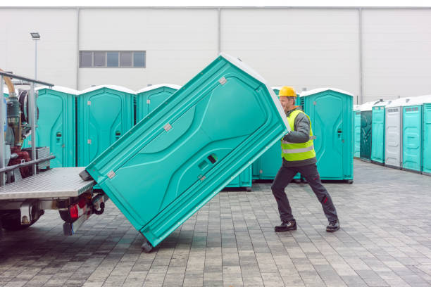 Best Portable toilet rental cost  in Newhall, IA