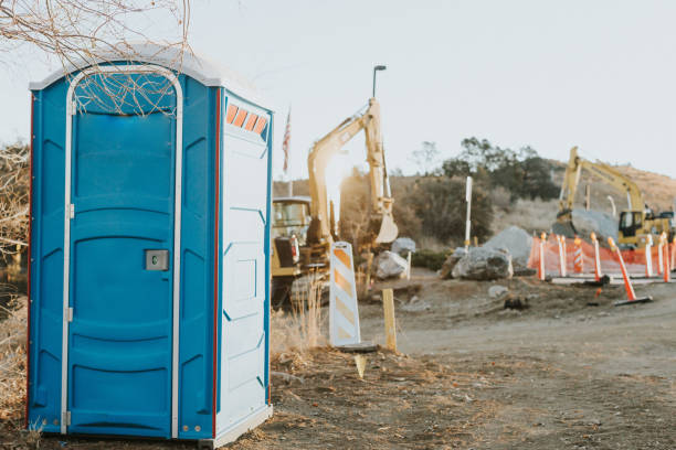 Best Portable toilet rental cost  in Newhall, IA