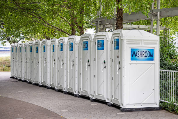 Best Affordable porta potty rental  in Newhall, IA